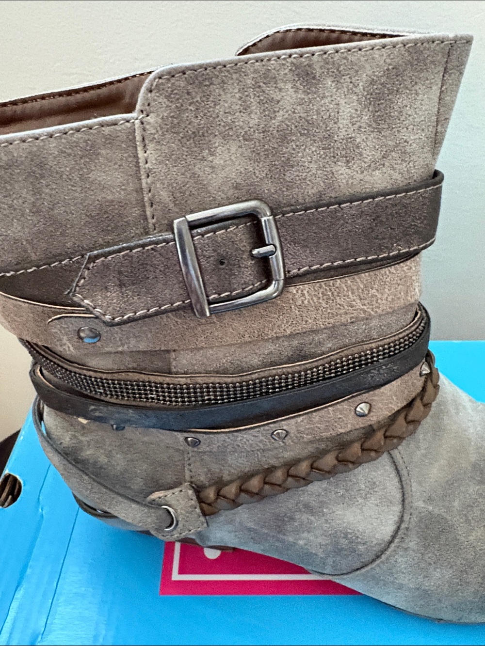pop Heidi Grey Multi Women's Ankle Booties with Braided & Studded Straps Size 8 - Picture 3 of 7